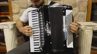 3042  Black Guerrini Camillo Maestro Piano Accordion LMMH 41 120 2499 [upl. by Ahsocin]