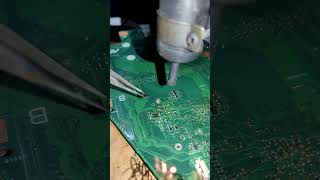 MOSFET Changing Tutorial electronicrepair laptoprepairtechnician laptoprepair laptoprepairworld [upl. by Aurelea]