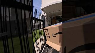 Toujours vérifier que le client est chez lui amazondelivery amazondeliverydriver amazon gopro [upl. by Mittel728]