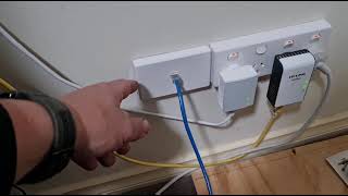 Changing a RJ11 or RJ12 to a RJ45 CAT5 or CAT6 wall mount Plus building a RJ12 to Cat5 cable [upl. by Madigan]