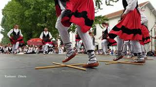 Makil Burzet Dantza  Leinua Eskola Dantza  Karrilkaldi  Fêtes de Bayonne  Danse Basque [upl. by Prochora84]