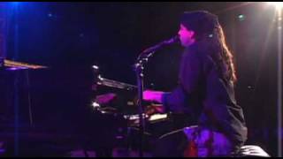 הפרויקט של עידן רייכל  הנך יפה The Idan Raichel Project Live 52410 NYC [upl. by Silsbye631]