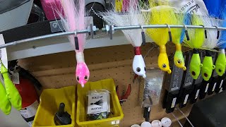 Pour and tie your own bucktail jigs Howto from start to finish [upl. by Jaela]