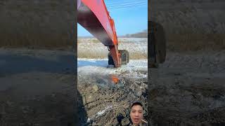 Vệ sinh gầu excavator debrisremoval automobile machine construction xuhuong shortsviral [upl. by Odracir693]