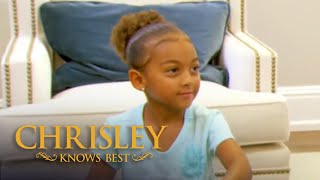 Chrisley Knows Best  Season 6 Episode 20 Nanny Faye Teaches Chloe How To Gamble [upl. by Ion]