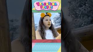 Valentina Pontes y María Clara en 1 hora de divertidas historias en español videosparaniños 149 [upl. by Anetsirk51]