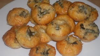 Mini cake salé au roquefort Recette spéciale apéro [upl. by Einhapets]