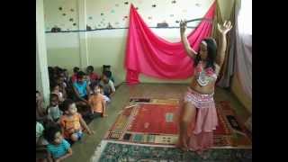 dança com espada  Carissa bellydance  aluna Giovanna Premoli [upl. by Stedt169]