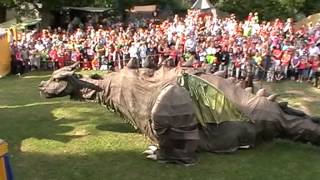 Der Drache Fangdorn auf Burg Hanstein August 2012 [upl. by Egan]