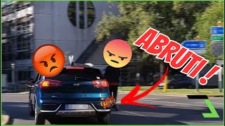 😱 UN ABRUTI EN TROTTINETTE FONCE SUR UNE VOITURE 😡   Motovlog [upl. by Maible787]