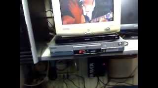 Teste do Panasonic Gravador De Video Dvd  Ram E Dvd  R DMRE30 [upl. by Dorrehs]