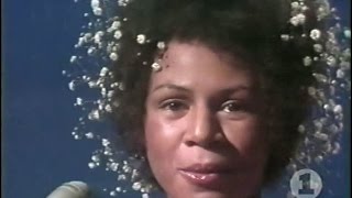 MINNIE RIPERTON  Highest Notes  Whistle Register Live Part 2 of 2 [upl. by Bouchier]