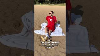 Der Sommer ist noch nicht vorbei… 😳☀️ couplecomedy sketch [upl. by Asiel704]