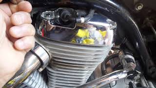 1993 Intruder 800 fuel problem [upl. by Nirb]