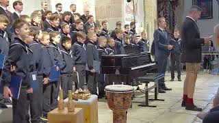 Konzert der St Florianer Sängerknaben in der Stille Nacht und Wallfahrtsbasilika Mariapfarr [upl. by Hilar585]