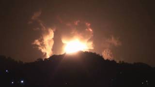 Big Explosion at GULF Refinery In Puerto RicoOriginal Hi Def 102309 [upl. by Manton495]