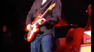 Mark Knopfler Live At The Albert Hall 2005 Sultans Of Swing [upl. by Atiuqal]