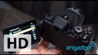 Nikon Coolpix P520 and L820 HandsOn  Engadget [upl. by Eytak]