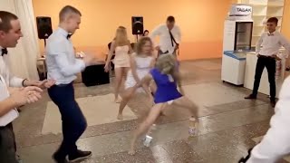 Crazy funny wedding game [upl. by Meneau]