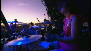 Arcade Fire  Neighborhood 1 Tunnels  Reading Festival 2007  Part 6 of 9 [upl. by Arlen]