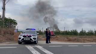 Incendi en un magatzem a la carretera de Constantí [upl. by Manvell]