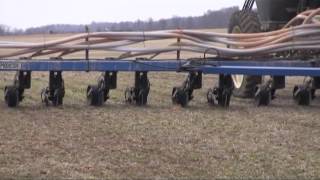 Yetter Magnum 419 9538500 I Fall Spring and SideDress Fertilizer Application [upl. by Anneh]