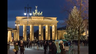 Berlins julemarkeder med Riis Rejser [upl. by Ahilam562]