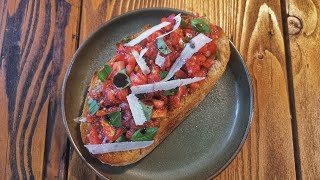 Der perfekte vegane Snack  Bruschetta [upl. by Eillas]