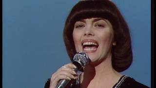 Mireille Mathieu  Une femme amoureuse 1981 [upl. by Sonahpets981]