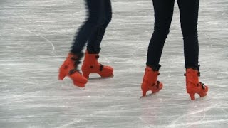 Paris le Grand Palais transformé en patinoire géante [upl. by Enimasaj]