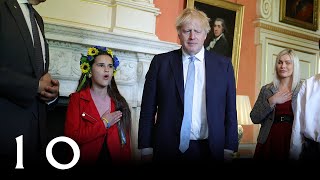 Melisa Kogut sings the Ukrainian National Anthem to PM Boris Johnson [upl. by Osnofla328]