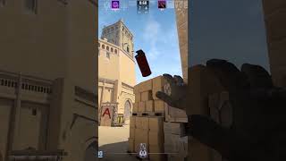 Поделился яблочком 😂 csgo кс2 cs2 cs2moments [upl. by Chadbourne]