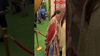 Sara Ali Khan walks QUICKLY without posing for paps at Anant AmbaniRadhika Merchant’s Haldi 😱 [upl. by Ochs]