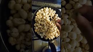 How to Use Phool Makhana Fox Nuts Recipeپھول مکھانے By Mehran Kitchen Recipes [upl. by Sharma]