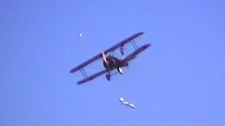 Sopwith Camel Loses Engine Cowl In Flight [upl. by Alexandre]