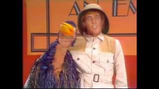 Rod Hull And Emu  How To Groom An Emu [upl. by Yrekcaz]