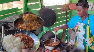 Bacalao con Berenjenas quienes la han comindo Comida Dominicana del Campo [upl. by Anivlem]