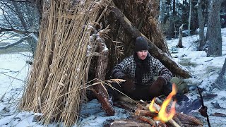 Building a Survival Shelter on a FROZEN ISLAND 11°C❄️ Winter Camping [upl. by Ane]