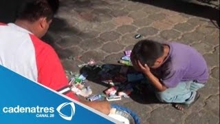 Funcionario humilla a niño vendedor VIDEO [upl. by Hnahc]