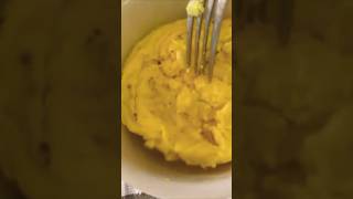 Microwaved SCRAMBLED EGGS in less than 2 minutes 😋 So YUMMY 😍 shorts short egg recipe [upl. by Yedsnil397]