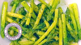 Asperges sautées à cru [upl. by Ihcas964]