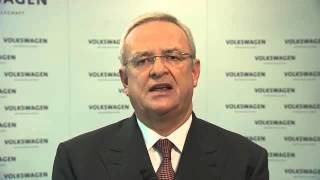 Disculpa de Martin Winterkorn CEO de volkswagen por la manipulación de emisiones [upl. by Acinorahs]