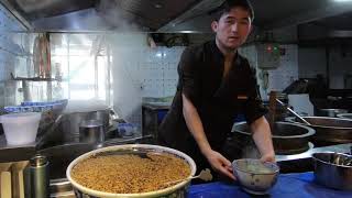 Lanzhou Lamian 兰州拉面 1 Lanzhou Hand Pulled Noodles [upl. by Ardnajela162]