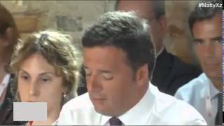 Renzi parla in Inglese [upl. by Assenab]