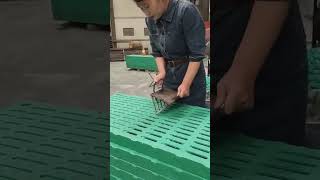 Punching process of resin leakage pad for breeding shed [upl. by Engedus854]