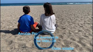 Jugar al Disco Aerobie Pro en la Playa [upl. by Nodearb586]