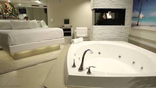 Sybaris  Deluxe Whirlpool at our Frankfort IL club [upl. by Fredel355]