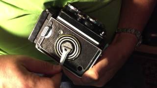 Rolleiflex 28D Film Advance Problems [upl. by Yelyab]