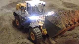 Prototype RC Wheel Loader LIebherr 576 loading trucks  Great RC Fun [upl. by Koffler]