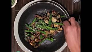 Haricots Verts met Spek amp Champignons [upl. by Siravrat]